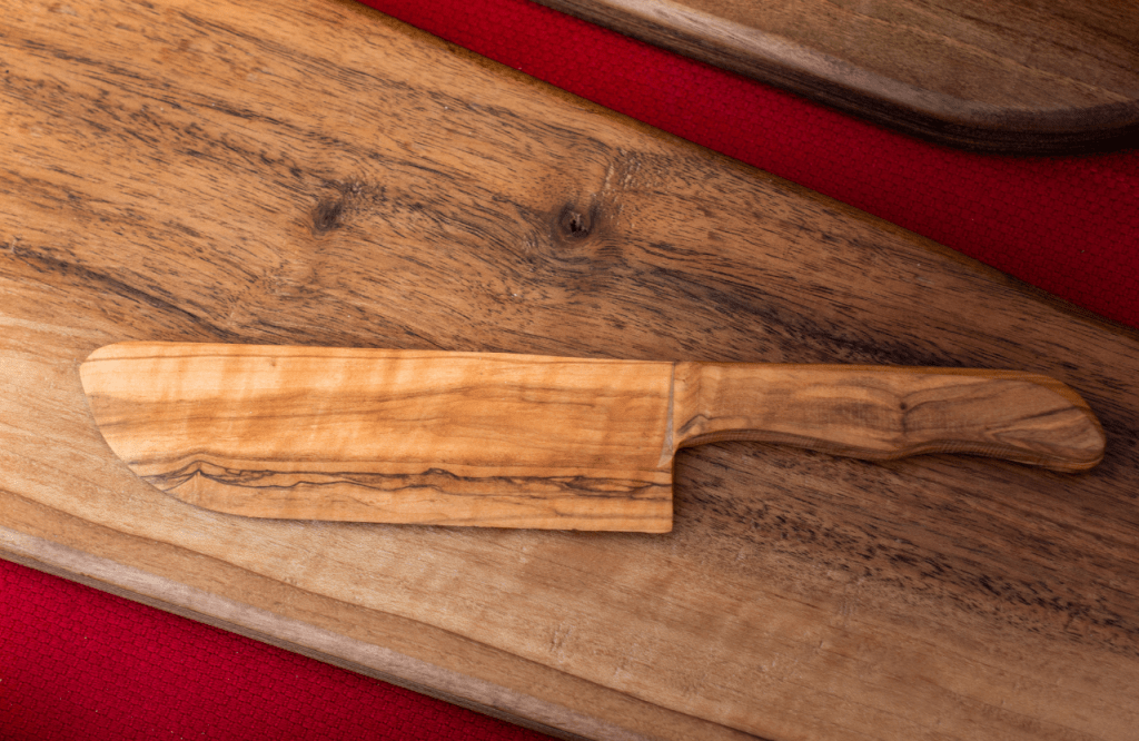 Cuchillo de madera
