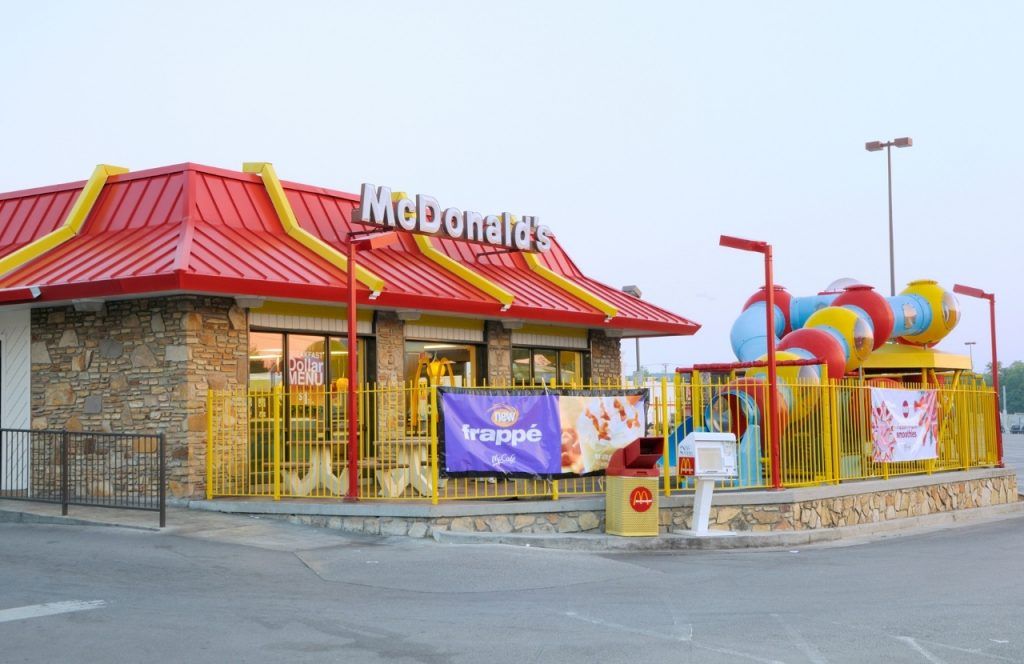 McDonald’s en el Metaverso 

Tienda fisica 

cadena fast food